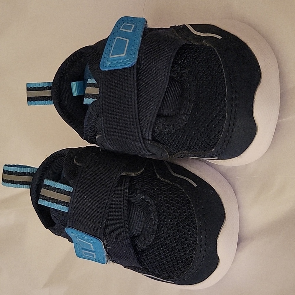 Athletic Works Kids Black and Blue Sneakers